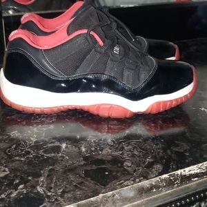 Low Top Bred Jordan 11s